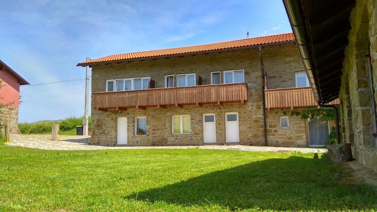 Apartmaji Suhorje Экстерьер фото